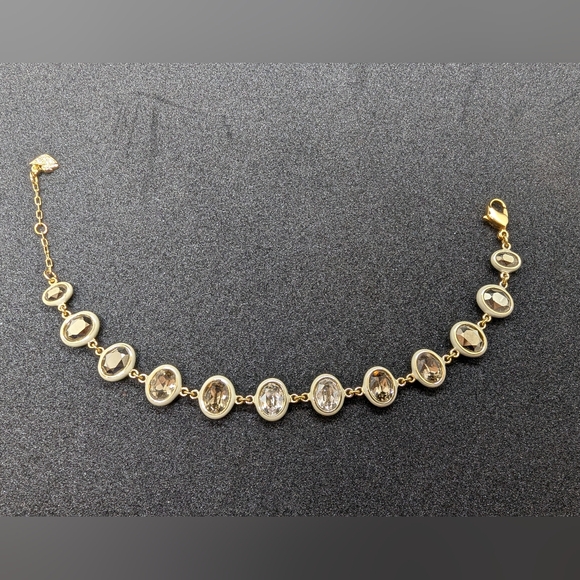 Swarovski Swan Logo Enamel Crystal Laser Link Bracelet - Picture 7 of 7